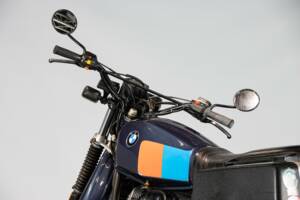 Immagine 13/50 di BMW DUMMY (1986)