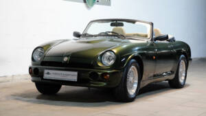 Image 1/22 de MG RV8 (1995)