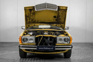 Image 41/50 of Mercedes-Benz 240 TD (1982)