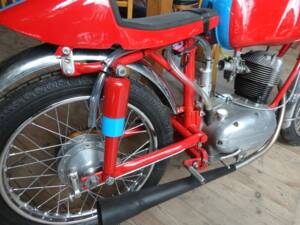 Afbeelding 13/16 van Benelli DUMMY (1959)
