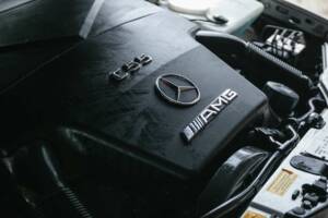 Image 25/48 of Mercedes-Benz C 55 AMG (1998)