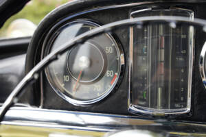 Afbeelding 46/50 van Mercedes-Benz 300 SL Roadster (1961)