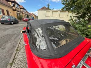 Image 70/81 de MG MGB (1976)