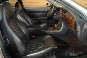 Bild 8/19 von Jaguar XK8 4.0 (2000)