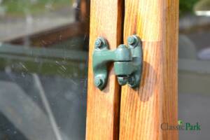 Image 44/50 of Morris Minor 1000 Traveller (1964)