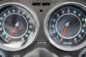 Immagine 37/50 di Chevrolet Corvette Sting Ray Convertible (1964)