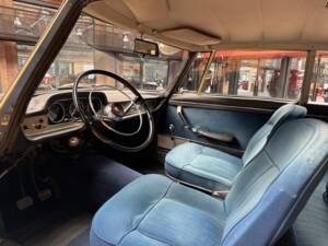 Bild 17/36 von Peugeot 404 Coupé (1966)