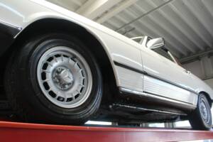 Image 15/50 of Mercedes-Benz 280 SL (1981)