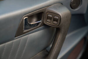 Image 27/46 of Alfa Romeo GTV 2.0 JTS (2003)