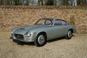 Image 5/7 of Lancia Flaminia SuperSport Zagato (1968)