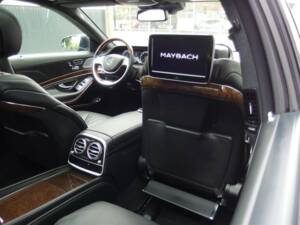 Bild 53/99 von Mercedes-Benz Maybach S 500 (2015)