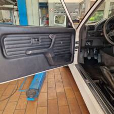 Image 23/70 of BMW M3 (1990)