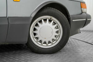 Immagine 47/50 di Saab 900 Turbo 16V (1991)