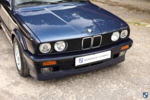 Image 28/82 of BMW 325ix (1989)
