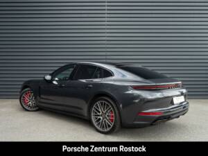 Imagen 23/35 de Porsche Panamera Turbo S E-Hybrid (2024)