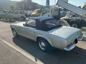 Image 3/6 of Mercedes-Benz 230 SL (1966)