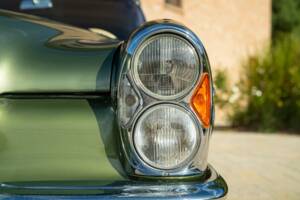 Imagen 43/50 de Mercedes-Benz 220 SE b (1964)