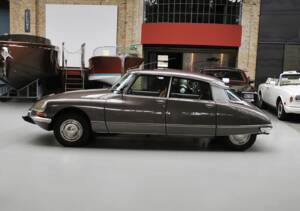 Bild 9/32 von Citroën DS 23 Pallas IE (1973)