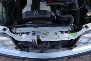 Image 36/39 of Mercedes-Benz 300 CE-24 (1992)
