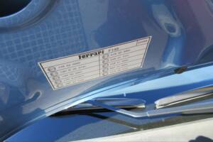 Image 17/35 de Ferrari California (2010)