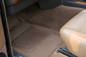 Image 30/50 of Land Rover Range Rover Classic CSK (1991)