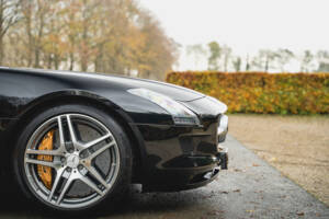 Image 90/100 de Mercedes-Benz SLS AMG Roadster (2011)