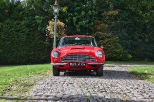 Bild 15/30 von Aston Martin DB 6 Vantage (1965)