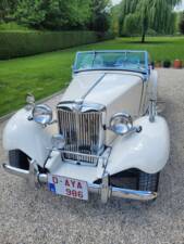 Image 4/8 of MG TD (1951)