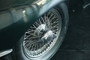 Image 42/50 de Jaguar E-Type (1970)