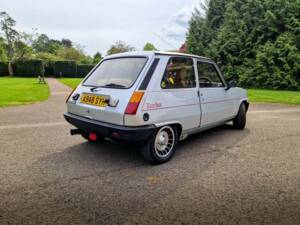 Afbeelding 4/50 van Renault R 5 Alpine Turbo (1984)