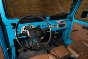 Image 10/19 of Toyota Land Cruiser HJ 47 (1982)
