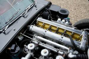 Immagine 36/50 di Jaguar E-Type 3.8 (1961)