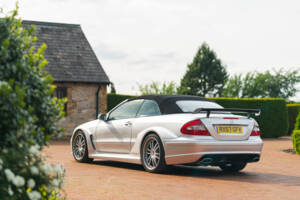 Immagine 11/28 di Mercedes-Benz CLK DTM AMG (2006)