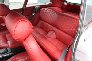 Afbeelding 16/28 van Jaguar E-Type V12 (2+2) (1971)