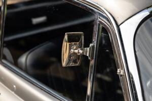 Bild 29/38 von Jaguar Mk II 3.8 (1959)