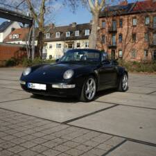 Immagine 1/134 di Porsche 911 Carrera (1995)