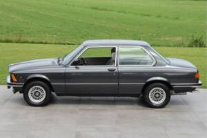 Image 8/50 of BMW 323i (1980)