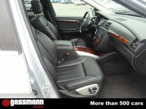 Bild 10/15 von Mercedes-Benz R 500 4MATIC (2006)