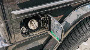 Bild 23/75 von Mercedes-Benz 300 GE (lang) (1990)