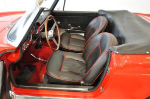 Image 15/29 of FIAT 1500 (1964)