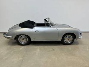 Image 21/35 de Porsche 356 C 1600 SC (1964)