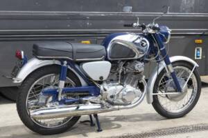 Image 4/39 of Honda CB 72 (1960)