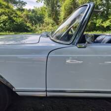 Image 43/100 of Mercedes-Benz 250 SL (1967)