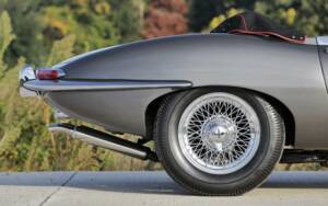 Image 31/50 of Jaguar E-Type 3.8 Flat Floor (1961)