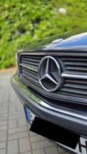 Image 24/32 of Mercedes-Benz 560 SEC (1991)