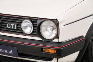Image 23/50 de Volkswagen Golf Mk II GTi 1.8 (1987)