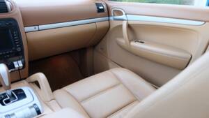 Immagine 65/70 di Porsche Cayenne S (2007)