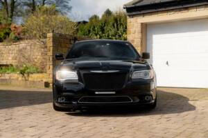 Imagen 17/50 de Chrysler 300 SRT8 (2013)