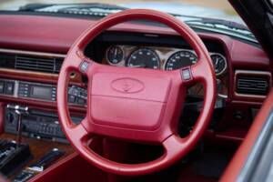 Image 7/50 of Jaguar XJS 6.0 (1993)