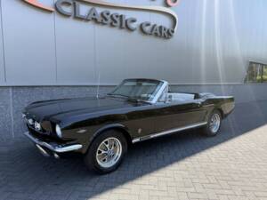 Image 5/47 de Ford Mustang 390 GTA (1966)